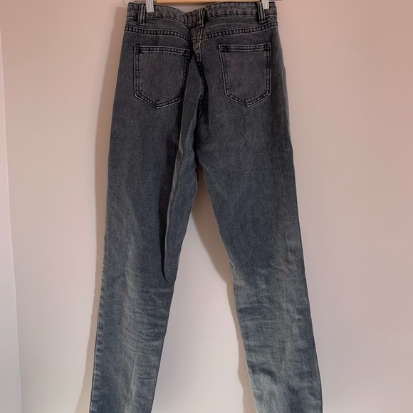 High waist ripped mom jeans - Picture 4 of 8